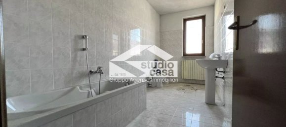 Casa de 4 dormitorios en Cumignano sul Naviglio, Italy No. 361958 15