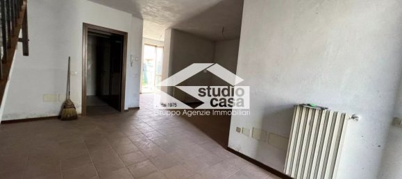 Casa de 4 dormitorios en Cumignano sul Naviglio, Italy No. 361958 33