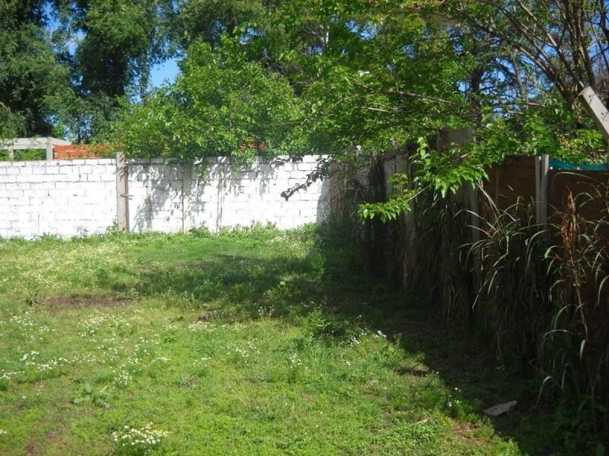  Land in San Miguel, Argentina No. 32570