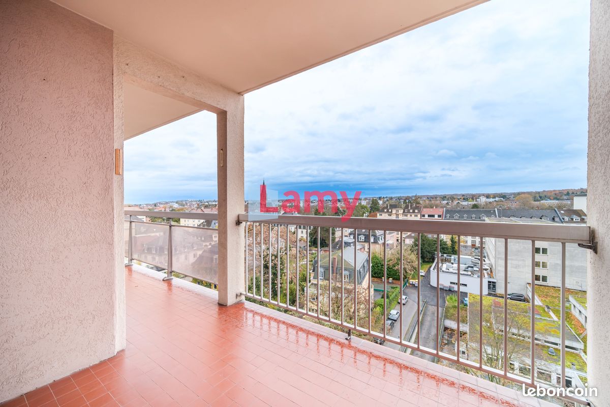 Квартира с 3 спальнями в Мюлуз, Франция № 53693