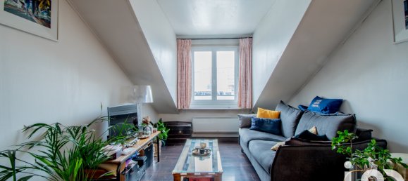 Studio à Montrouge, France No. 317843 2