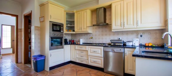 4 bedrooms Villa in Loule, Portugal No. 145399 16