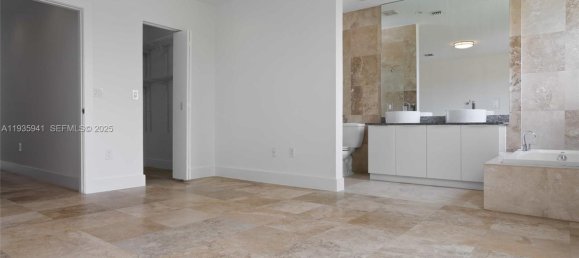 Duplex T3 em Miami, EUA N.º 615128 8