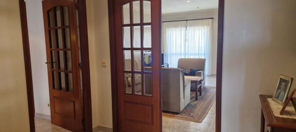 3 bedrooms Penthouse in Leiria, Portugal No. 274607 3