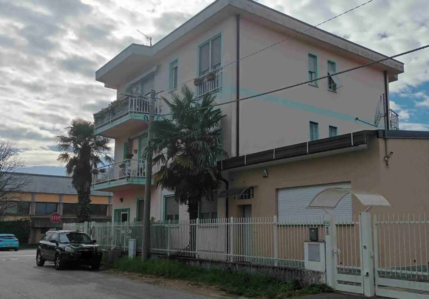 3 rooms Apartment in Meda, Italy No. 8513