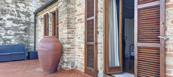 7 Schlafzimmer Haus in Montalto delle Marche, Italy, Nr. 312453 23