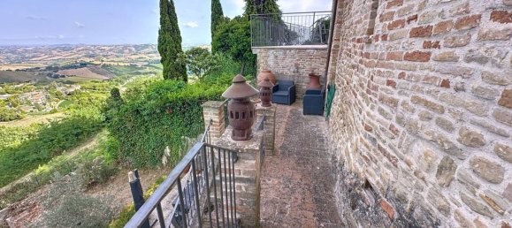 7 Schlafzimmer Haus in Montalto delle Marche, Italy, Nr. 312453 47