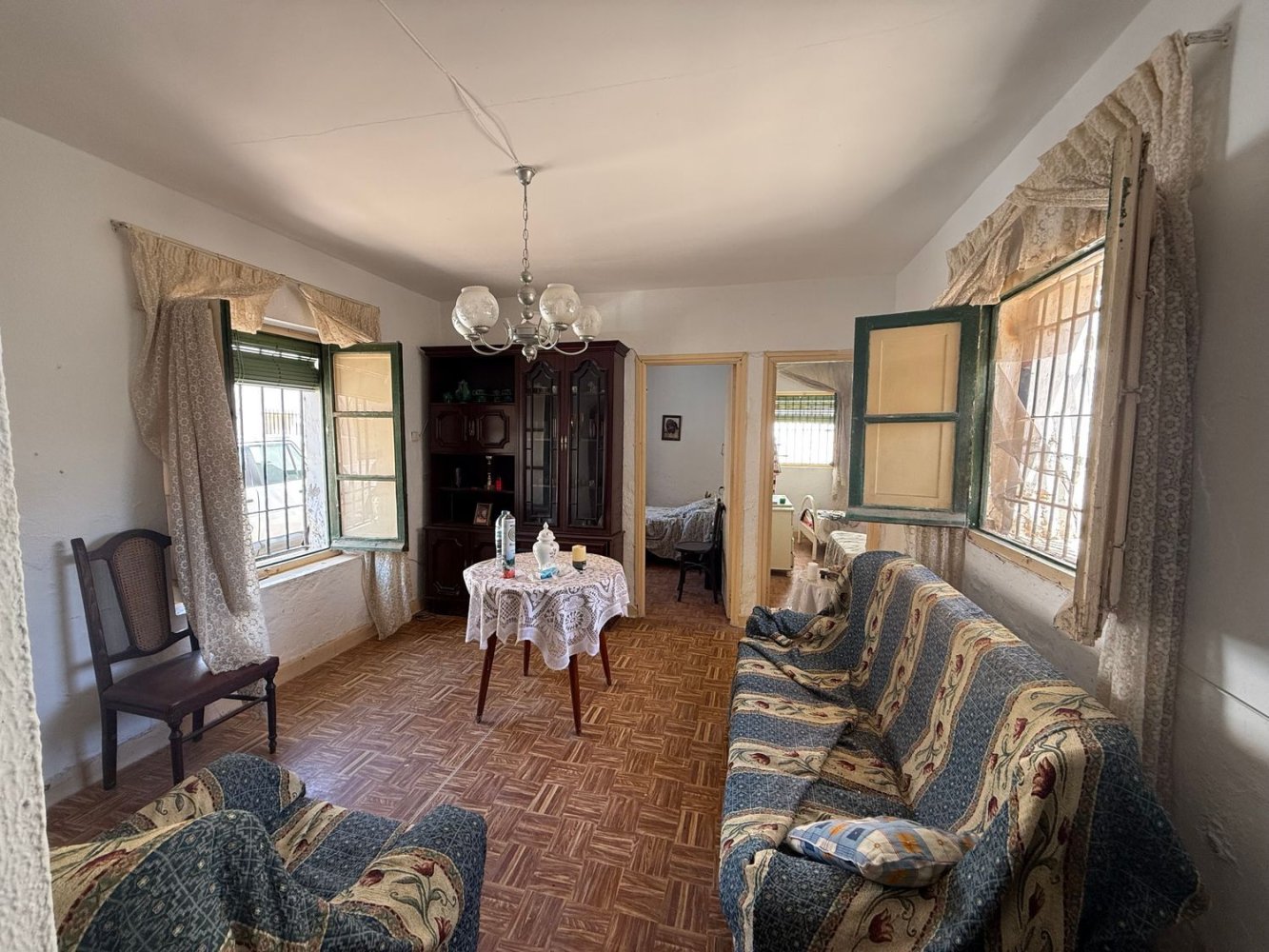 Casa de 4 dormitorios en Roquetas de Mar, Spain No. 149537