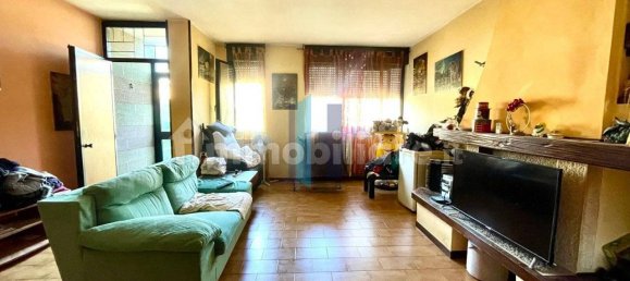 3 Schlafzimmer Haus in Brescia, Italy, Nr. 380355 2