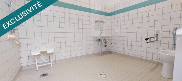 Gewerbliche Immobilie in Beaune, France 14000m², Nr. 201381 11