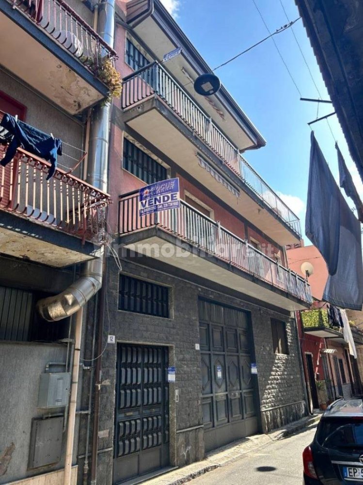 2 غرف نوم منزل في Paternò, Italy رقم 134320