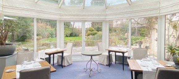 Gewerbliche Immobilie in Compiegne, France 200m², Nr. 272654 4