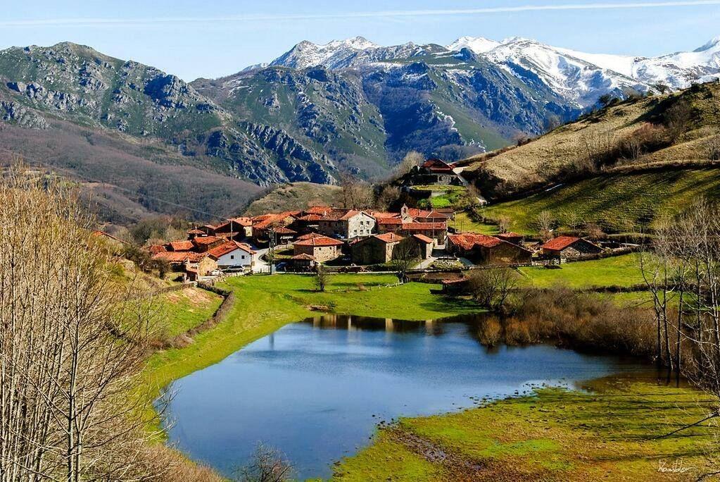135 m² villa en venta en Teverga, Asturias, Principado de Asturias, Spain № 369993
