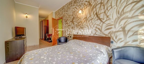 Apartamento de 2 dormitorios en Somma Lombardo, Italy No. 363548 11