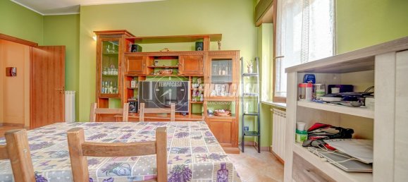 Apartamento de 2 dormitorios en Somma Lombardo, Italy No. 363548 5