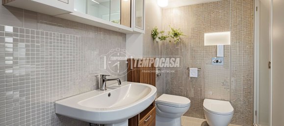 Apartamento de 2 dormitorios en Somma Lombardo, Italy No. 363548 14