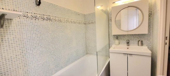 Apartamento de 3 dormitorios en Charenton-le-Pont, France No. 166695 8