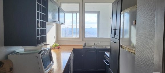 Apartamento de 3 dormitorios en Charenton-le-Pont, France No. 166695 3