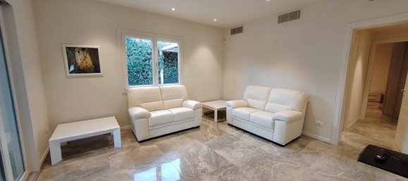 6 rooms Villa in Forte dei Marmi, Italy No. 198612 12