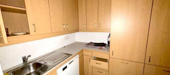 2غرفة شقة في Rudolfsheim-Funfhaus, Austria رقم 96127 3