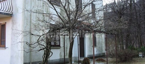 3 bedrooms House in Pasturo, Italy No. 295853 4