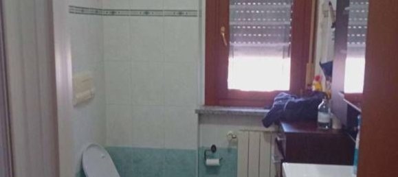 2-salle Appartement à Gerenzano, Italy No. 306648 16