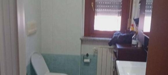 2-salle Appartement à Gerenzano, Italy No. 306648 8