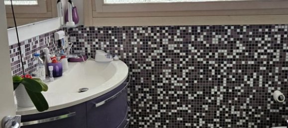 7 bedrooms Apartment in Carrè, Italy No. 363597 5