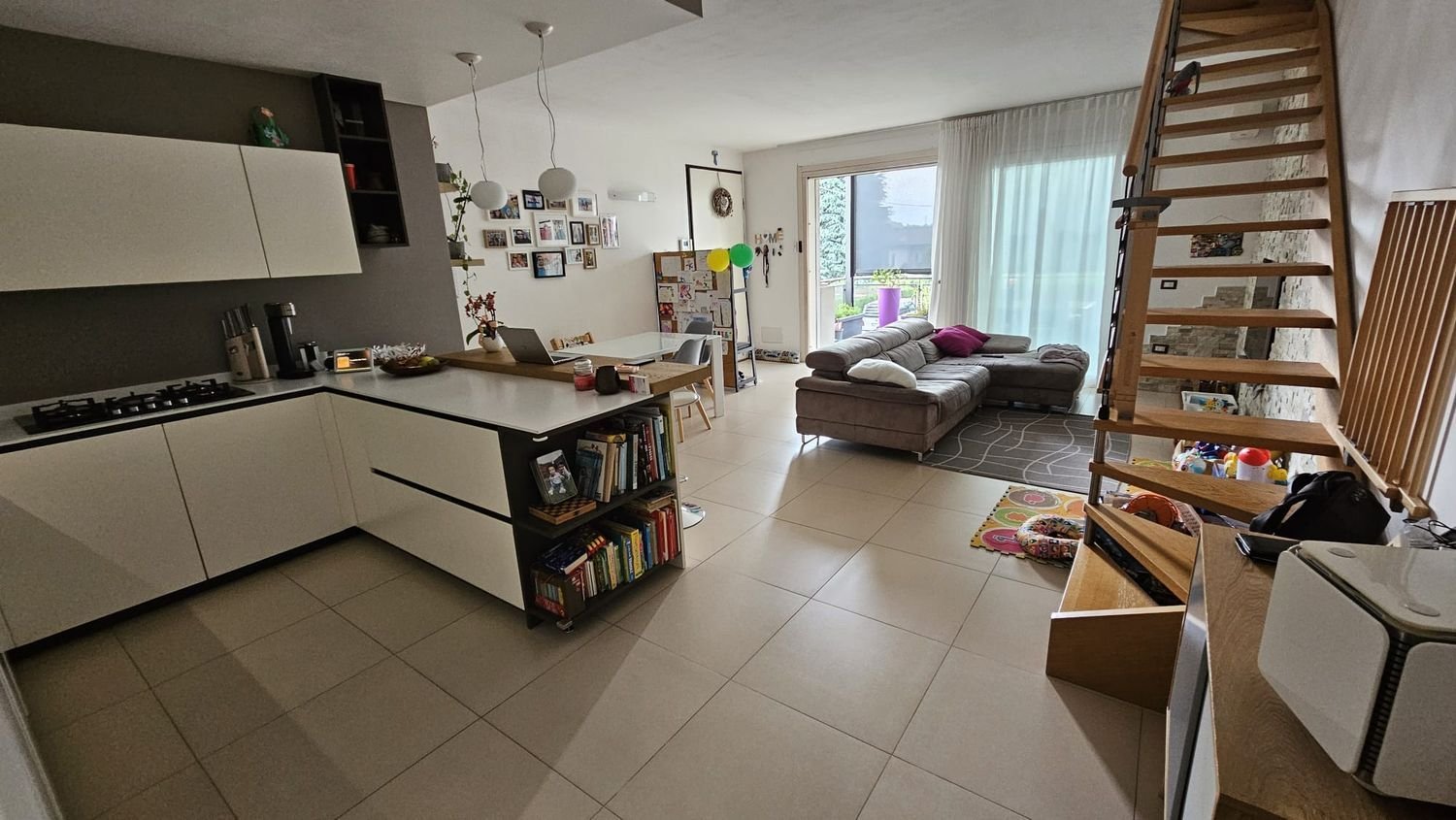 7 bedrooms Apartment in Carrè, Italy No. 363597