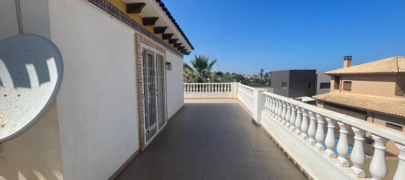 5 Schlafzimmer Haus in Torrevieja, Spanien, Nr. 365640 3