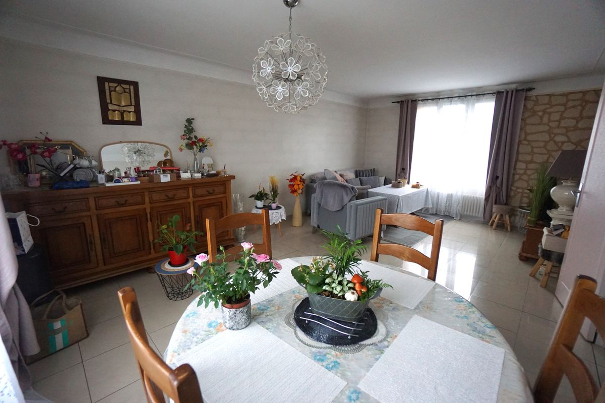 Дом с 3 спальнями в Ольне-су-Буа, Франция № 145628