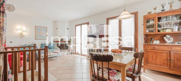 3 bedrooms Penthouse in Venice, Italy No. 329263 4