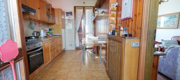 Villa de 5 habitaciónes en Treviglio, Italy No. 287624 32