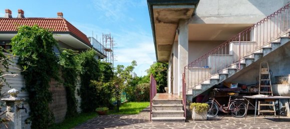 Villa de 5 habitaciónes en Treviglio, Italy No. 287624 15