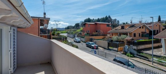 Villa de 3 habitaciónes en San Cesareo, Italy No. 8859 17