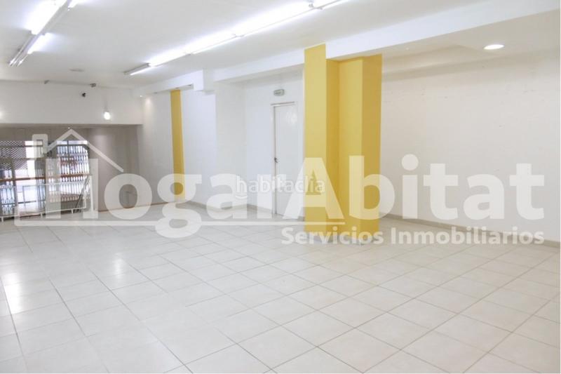 Propriété commerciale à Castellon de la Plana, Spain 232m² No. 30499