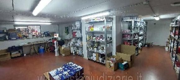 5 rooms Apartment in Rome, Italy No. 292261 11