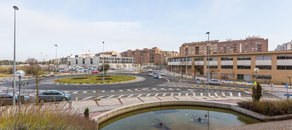 74m² Commercial property in Chartered Community of Navarre, Spain No. 70651 17