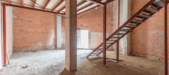 74m² Commercial property in Chartered Community of Navarre, Spain No. 70651 7