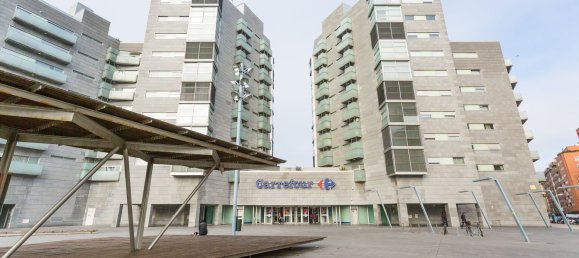 74m² Commercial property in Chartered Community of Navarre, Spain No. 70651 20