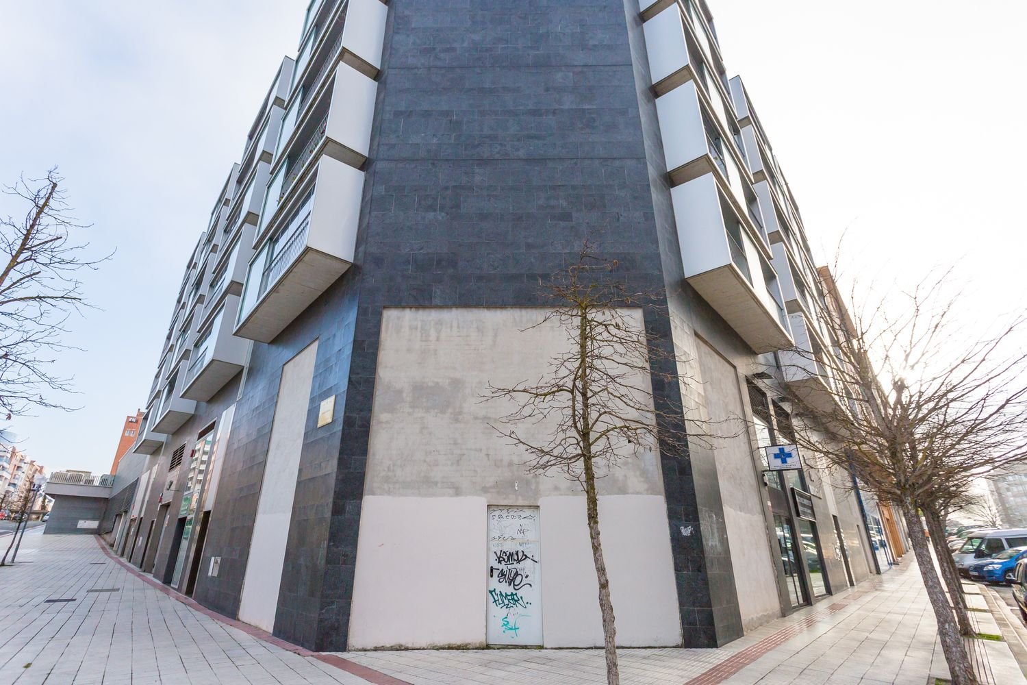 74m² Commercial property in Chartered Community of Navarre, Spain No. 70651