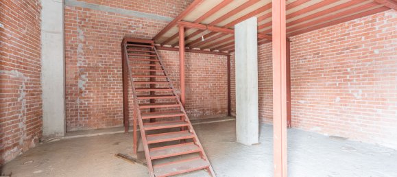 74m² Commercial property in Chartered Community of Navarre, Spain No. 70651 4