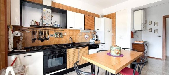 3 غرف نوم شقة في L'Aquila, Italy رقم 348149 23