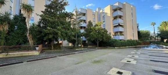 Apartamento de 5 habitaciónes en Lecce, Italy No. 26464 3