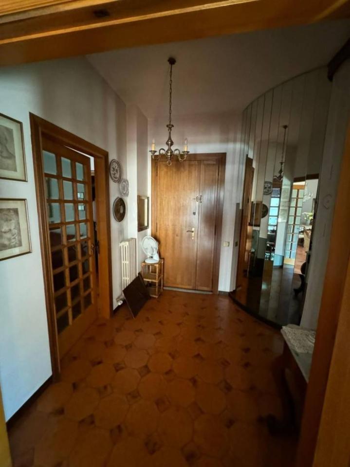 Apartamento de 5 habitaciónes en Lecce, Italy No. 26464