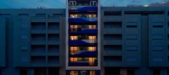 2 chambres appartement à vendre à Torrevieja, Alicante, Valencian Community, Spain № 365530 3