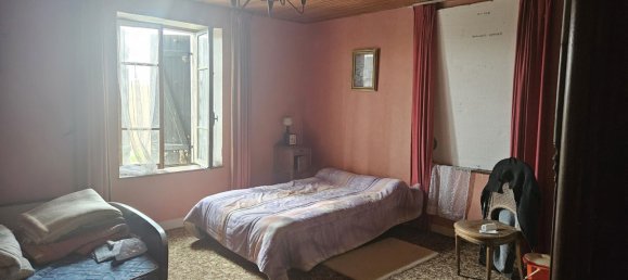 Casa de 2 dormitorios en Les Thons, France No. 65909 5