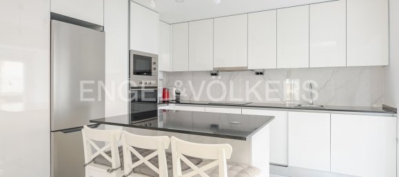 4 bedrooms Apartment in Lisbon, Portugal No. 12414 5