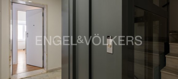 4 bedrooms Apartment in Lisbon, Portugal No. 12414 21