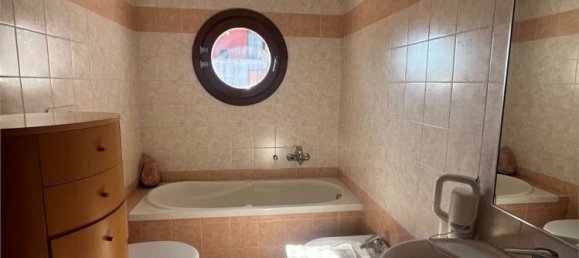 Квартира с 4 комнатами в Порденоне, Италия № 234678 13